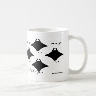 Rayons dans une tasse à l'amitié