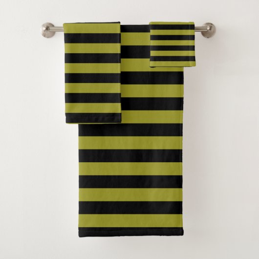 Rayure Horizontale Noir Et Vert Olive (En situation)