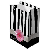 Rayures chics et sac de cadeau de marguerite de (Devant Angle)