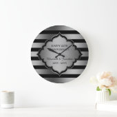 Rayures noires et grises et cadre Grande horloge (Maison)