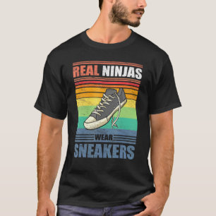 Real Ninjas Draag Sneakers  schoen Casual voet T-shirt