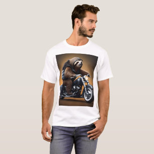 Rebel Luiaard: Een met leer geklede luiaard die op T-shirt