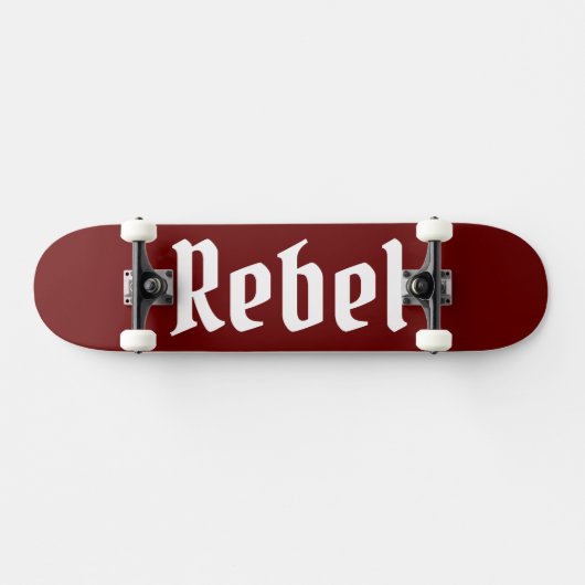 Rebelmaroon bg skateboard (Horizontaal)