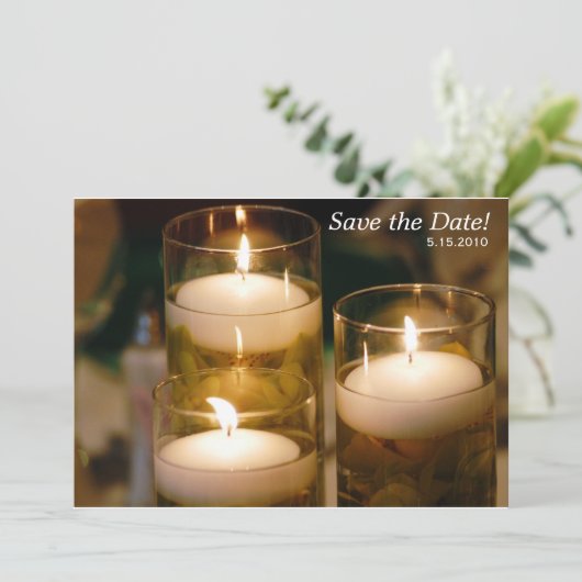 Réception d'une invitation aux bougies (Debout devant)