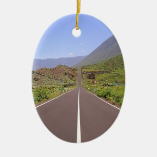 Recht naar doel en succes keramisch ornament