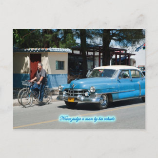 Recht nooit op een man met zijn voertuig! briefkaart