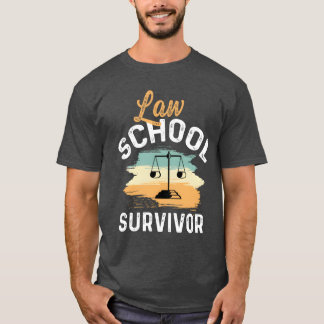 Rechtenschool Overlever Geschenk voor rechtenstude T-shirt