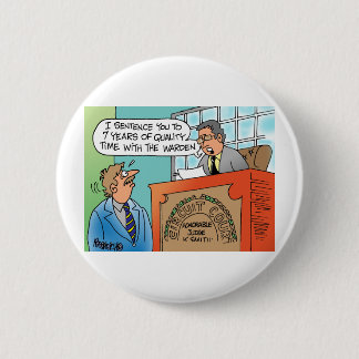 Rechter die een executieve verweerder scoldeert ronde button 5,7 cm