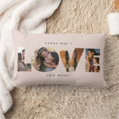 Rectangle Collage LOVE découpé moderne Coussin de la Saint-V (Couverture)