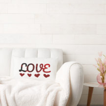 Coussin Valentin douillet avec Love Design