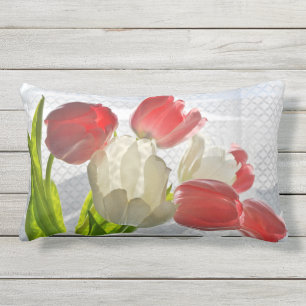 Rectangle Fleur blanche rouge de tulipe de coussin extérieu
