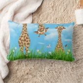 Rectangle Giraffes en Herbe avec nuages Lumbar Coussin (Couverture)