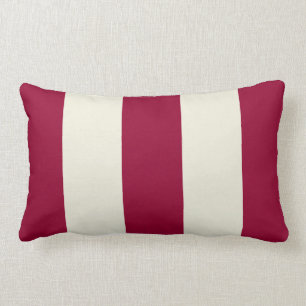 Rectangle Grenat et coussin de rayure d'Ecru