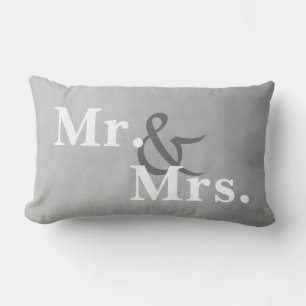 Rectangle M. et Mme typographie coussin gris et blanc