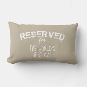 Rectangle réservé à la citation chat coussin beige et blanc