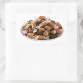 Rectangulaire Assorted Caramel Toffees On Plate Sticker (Sac)