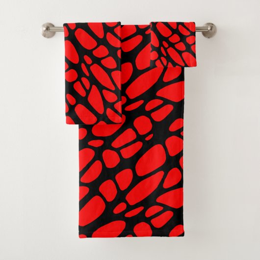 Red and Black Gothic Organic Web Pattern Bad Handdoek (Insitu)