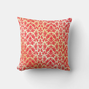 Red and Gold Damask Sierkussen