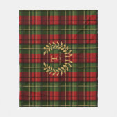 Red And Green Plaid With Custom Monogram Wreath Fleece Deken (Voorkant)