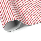 Red and White Candy Cane Pinstripe Pattern Cadeaupapier (Rol Hoek)