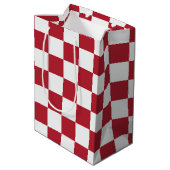 Red and White Retro Check Holiday Medium Cadeauzakje (Achterkant Gekanteld)