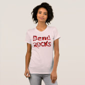 Red Band Rocks in het rood T-shirt (Voorkant volledig)