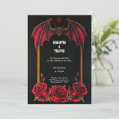 Red Bat and Roses Gothic Wedding Invitation Kaart (Staand voorkant)