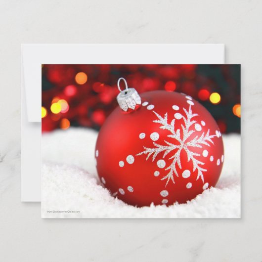 Red Bauble Snow Aangepaste Kerstuitnodigingen Kaart (Achterkant)
