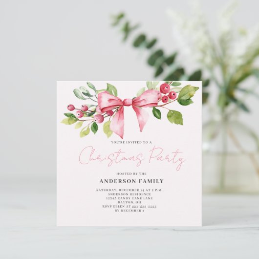Red Berry Bow Noël Fête Invitation (Debout devant)