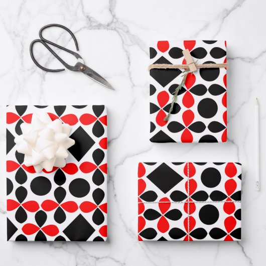Red Black Geometric Modern Festive Inpakpapier Vel (Voorkant)