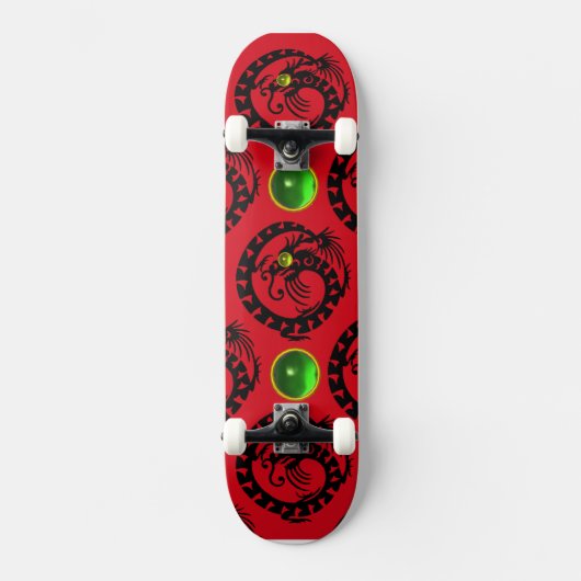 RED BLACK SNAKE DRAGON, Green Emerald Skateboard (Voorkant)