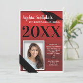Red Black White Graduation Faire-part (Debout devant)