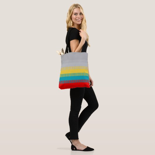 Red Blue Yellow Black Grey Abstract uniek patroon Tote Bag (Op model)