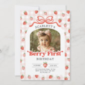 Red Bow Strawberry Berry First Birthday Photo Kaart (Voorkant)