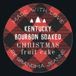 Red Buffalo Plaid Christmas Tree Cadeau<br><div class="desc">La touche finale parfaite pour vos cadeaux de vacances,  cet autocollant personnalisé présente des formes d'arbre de Noël blanc au-dessus facile à modifier texte sur un arrière - plan à motif de buffle rouge et noir.</div>