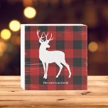 Red Buffalo Plaid & White Deer | Nom personnel<br><div class="desc">xEnveloppez-vous dans un charme rustique et confortable avec notre produit personnalisé Red Buffalo Plaid & White Deer, disponible exclusivement sur Zazzle. Que vous soyez à la recherche d'un cadeau réfléchi ou d'un ajout élégant à votre propre collection, ce design réunit l'attrait intemporel du plaid de bison et la grâce d'une...</div>