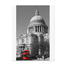 Red Bus bij St Paul's Cathedral