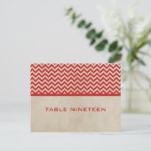 Red Chic Chevron Numéro de table Carte postale (Debout devant)