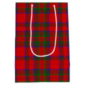 Red Christmas Wool Texture Plaid with Monogram Medium Cadeauzakje (Achterkant)
