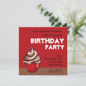 Red Coffee Cupcake Red Birthday Invitation Kaart (Staand voorkant)