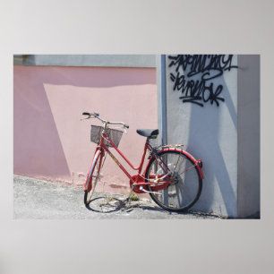 RED COMMUTER BIKE OP DE WEG POSTER