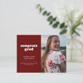 Red Congrats Grad Photo Graduation Invitation (Debout devant)