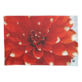 Red Dahlia Pillowcase Kussensloop