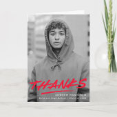 Red Dashed Modern Photo Afstuderen Bedankkaart (Voorkant)