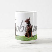 Red Doberman Pinschers met stamnaam grafische Mok (Center)