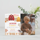 Red Farm Anniversaire Invitations avec photo (Debout devant)