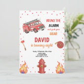 RED FIREFIGHTER BIRTHDAY PARTY INVITATION (Debout devant)