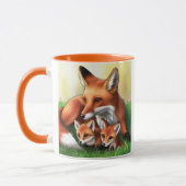Red Fox Moeder en Kits in Grass Mok (Links)