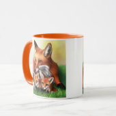 Red Fox Moeder en Kits in Grass Mok (Voorkant links)
