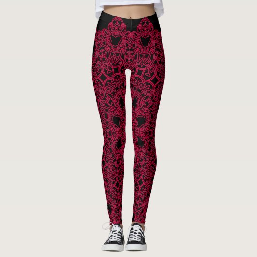 Red Geometric Design on Black Women's Athletic Leggings (Voorkant)